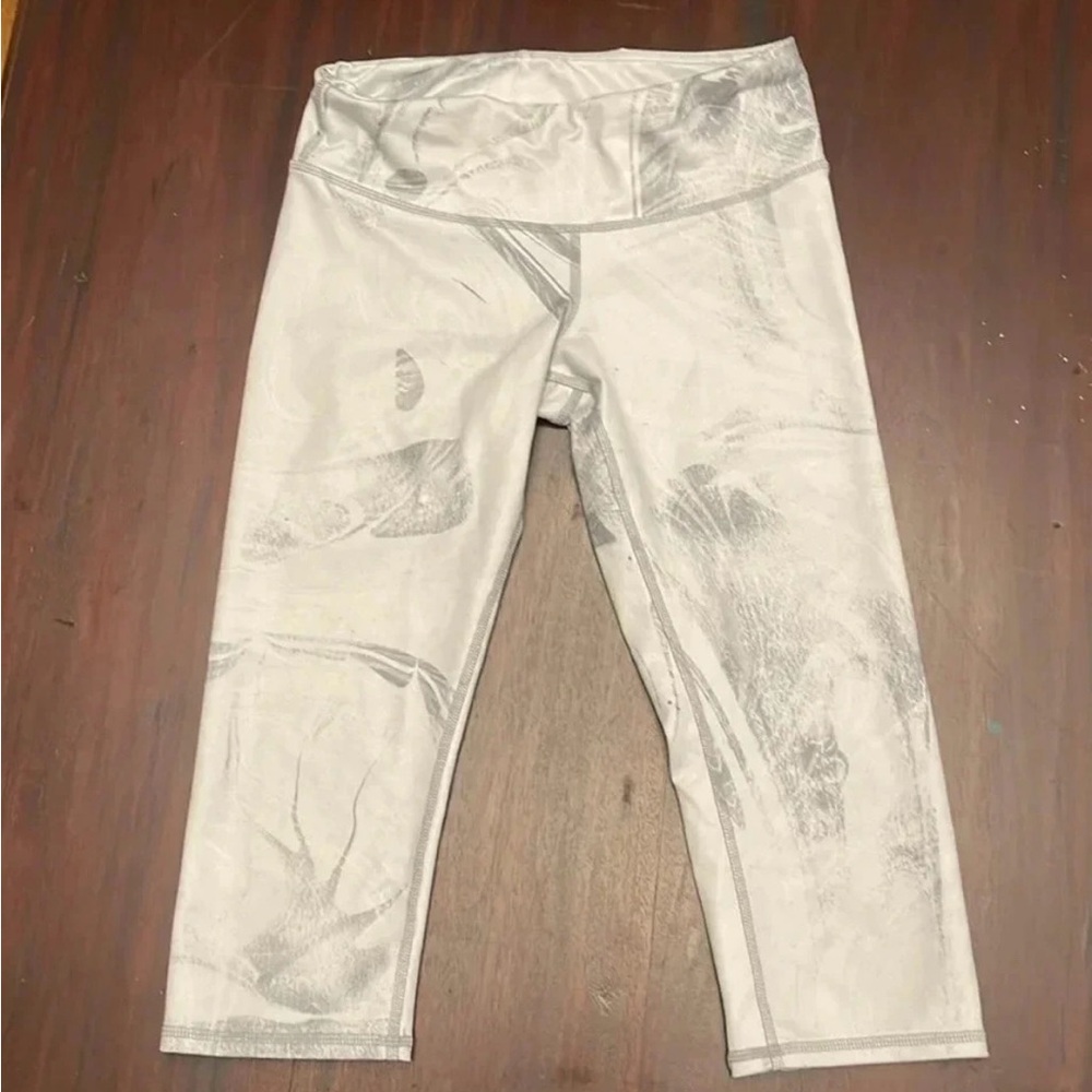 ALO Silver Patterned Leggings